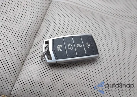 2021 Genesis G70 2.0T Awd from USA, damaged, VIN KMTG64LA4MU075339